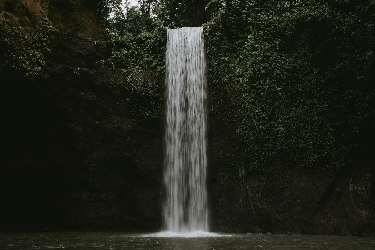 Tibumana Waterfall with its pristine pool